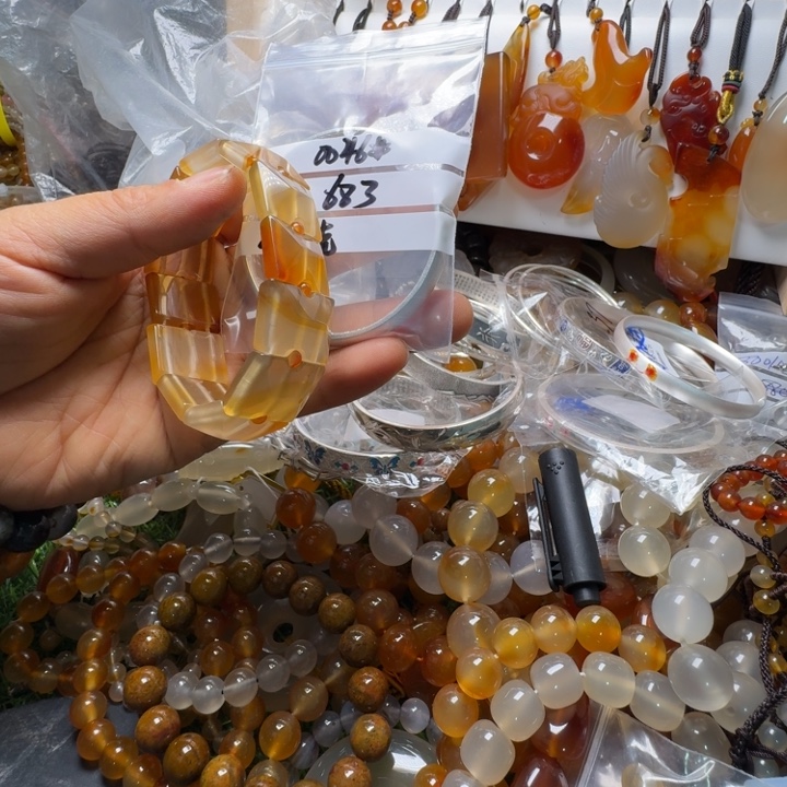 缘***我玛瑙/玉髓未镶嵌颈饰0046