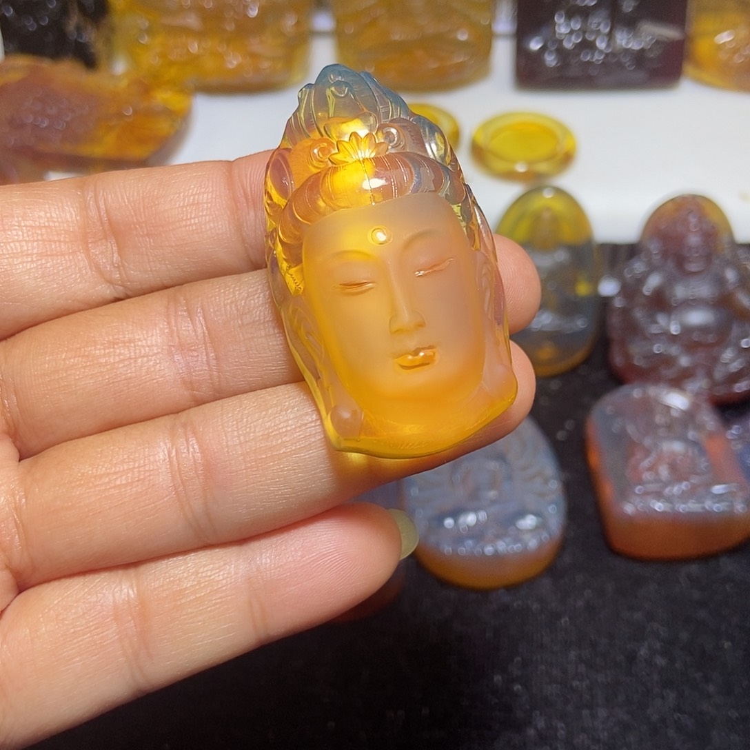 琥珀未镶嵌颈饰缅甸天然琥珀吊坠