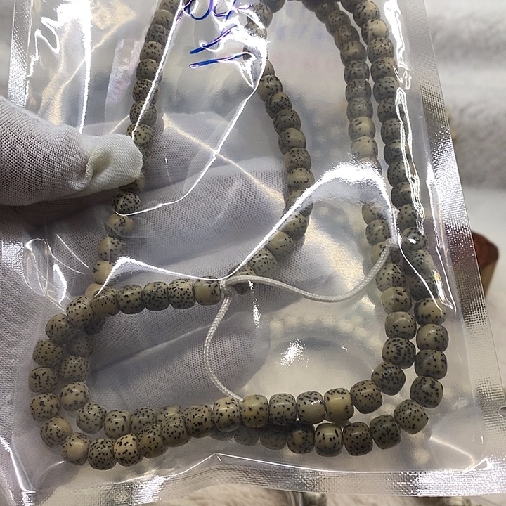 星月菩提吊坠海南原生态04