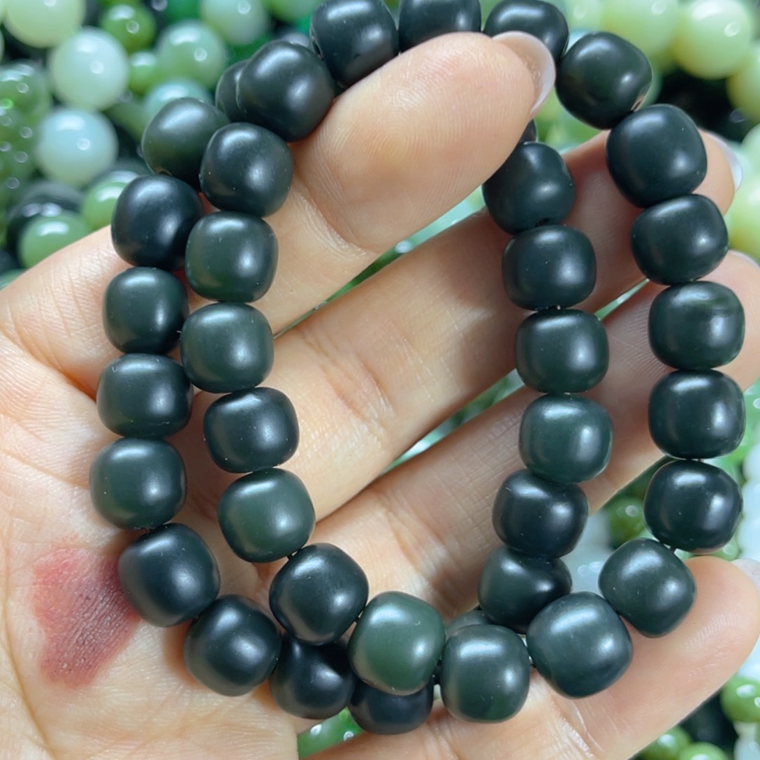 手链未镶嵌和田玉