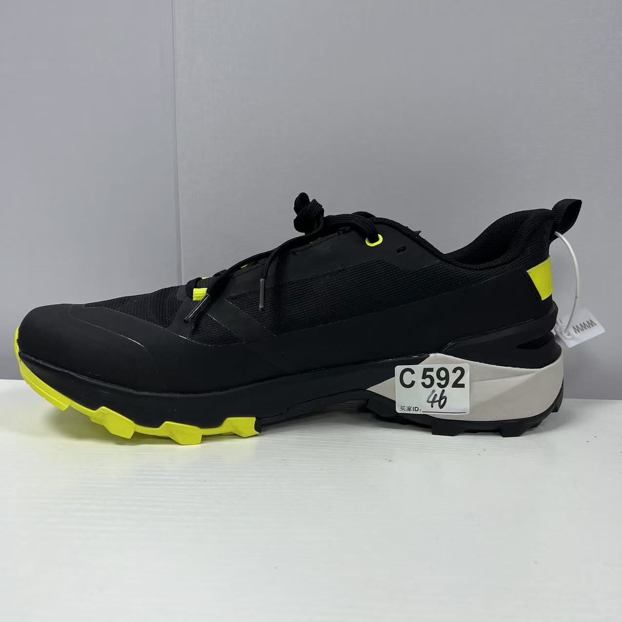 3-新款户外运动百搭休闲鞋 C592