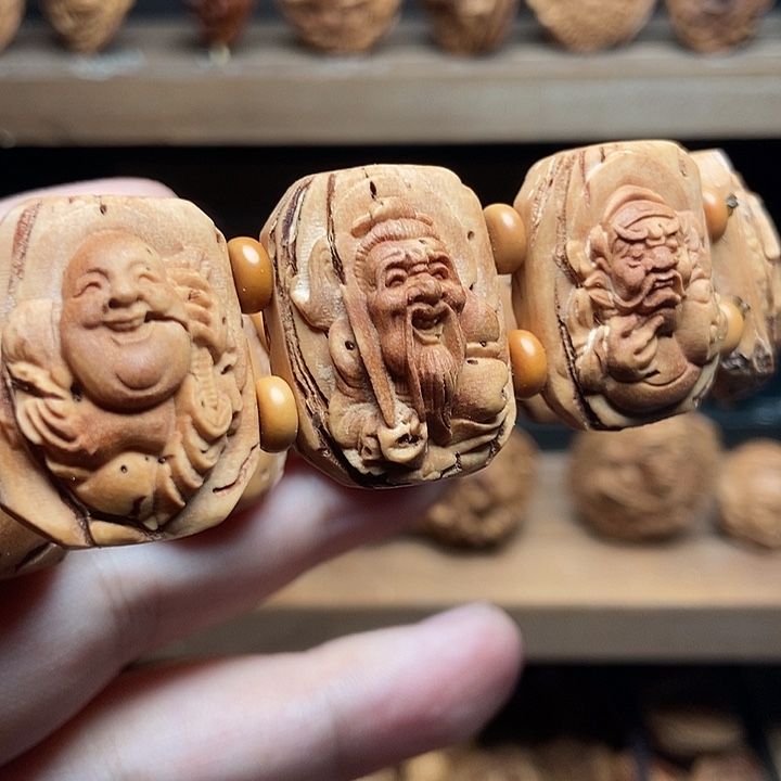 桃核浮雕神仙汇手牌