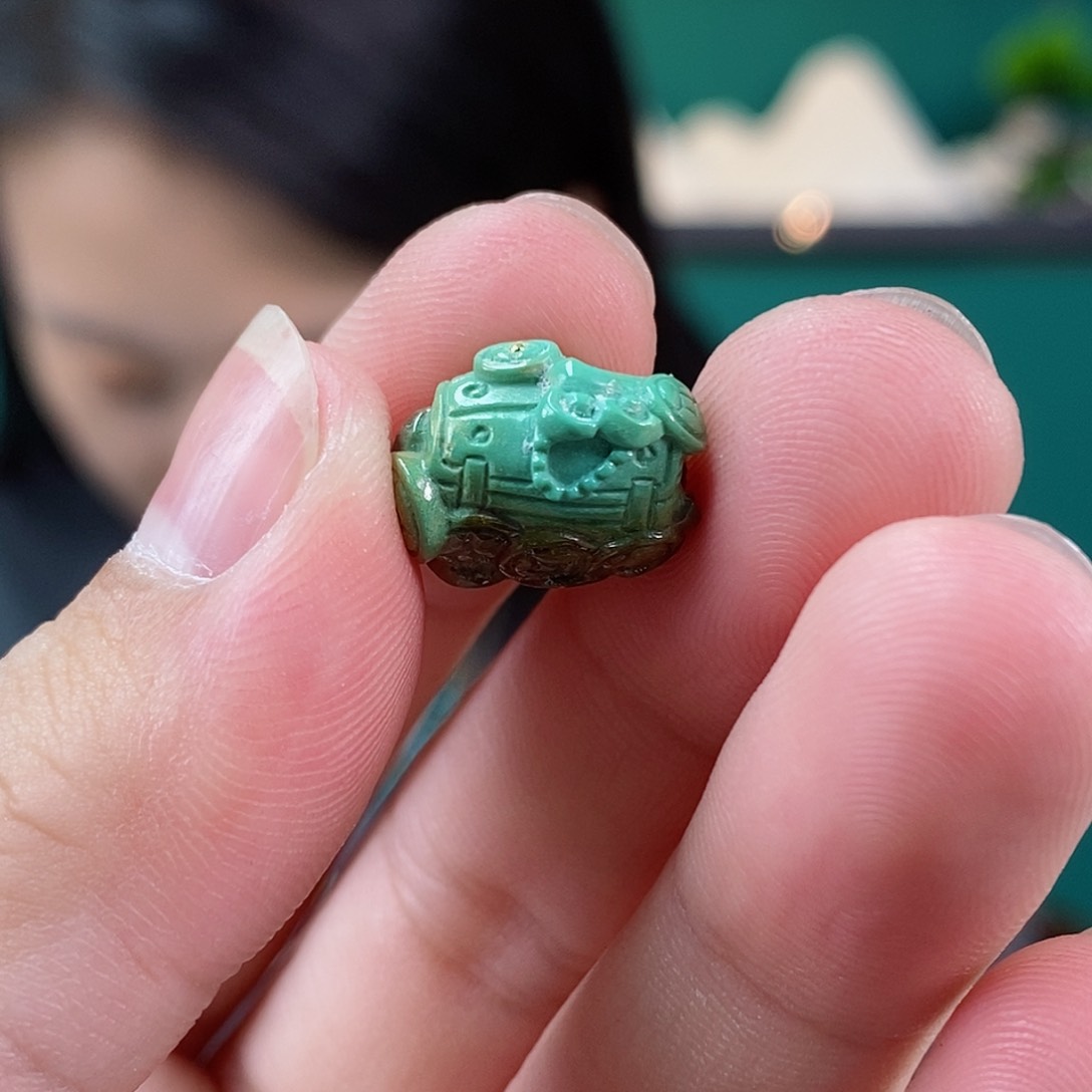 绿松石珠宝奇石足金镶嵌