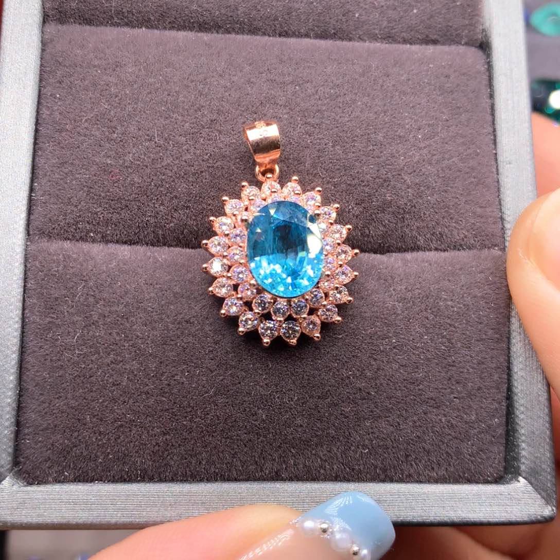 锆石天然风信子3.49克拉未镶嵌