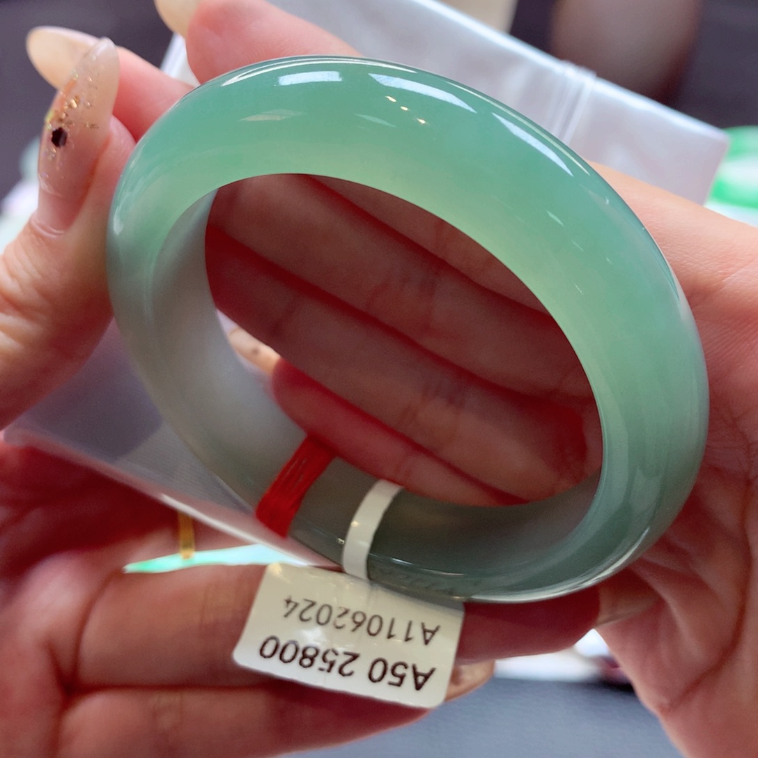 翡翠手镯未镶嵌正圈33（54号）