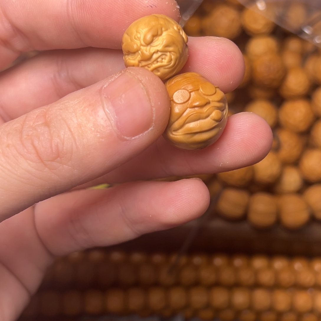 猴头核桃手串俩单颗