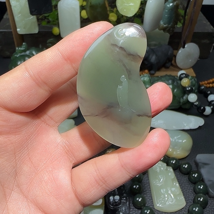 和田玉未镶嵌挂件