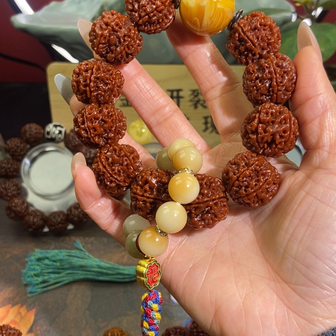 金刚菩提吊坠623。              