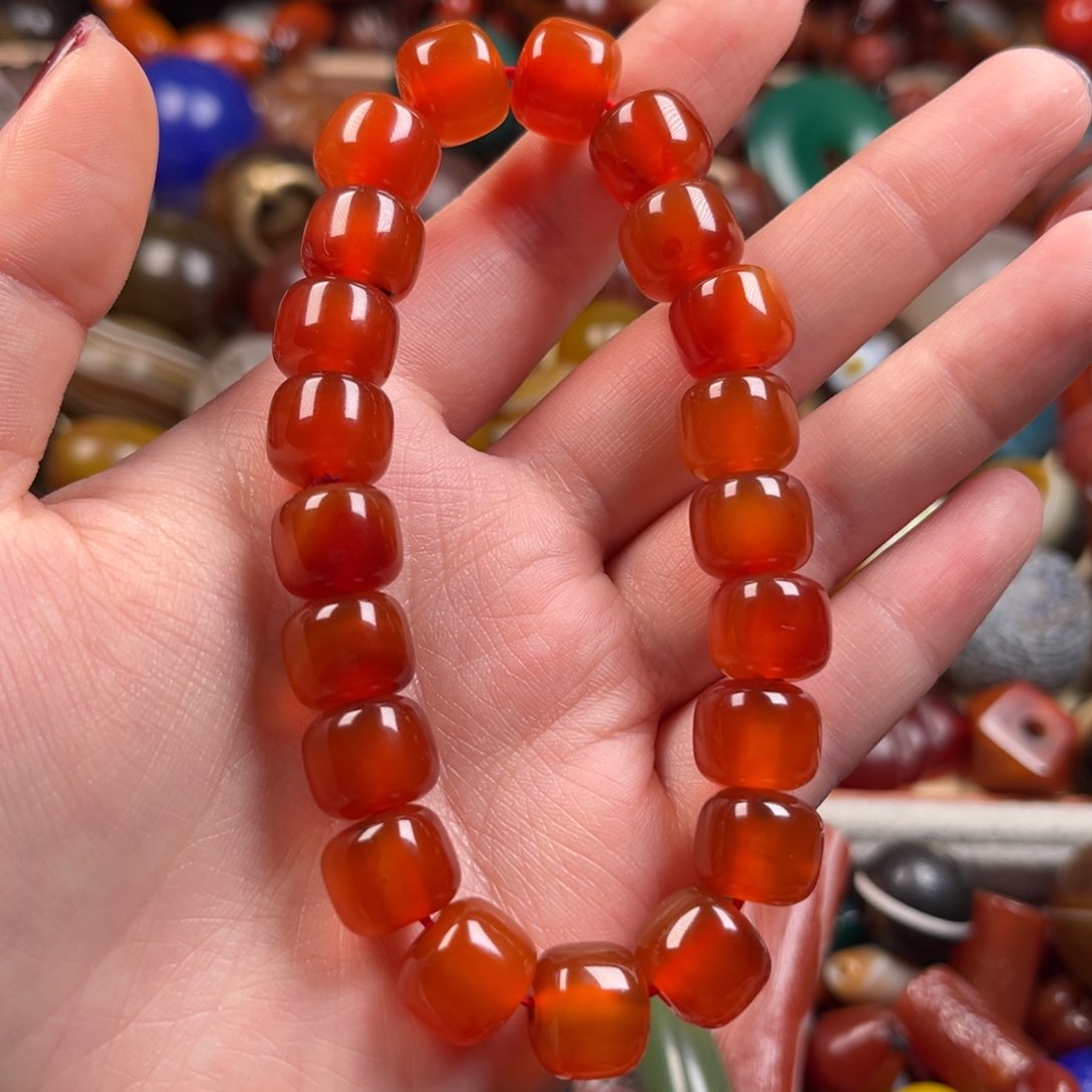 玛瑙/玉髓颈饰未镶嵌