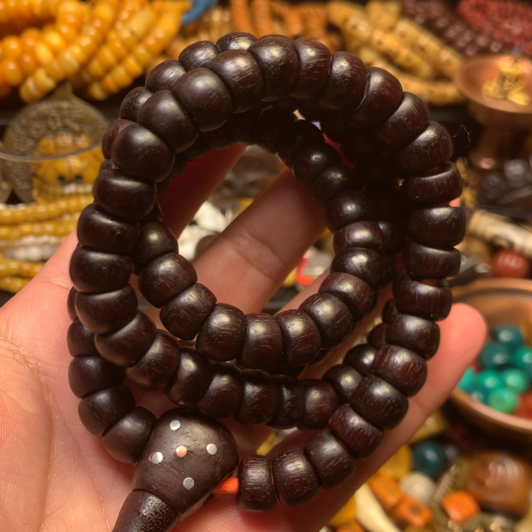 泥塑娘啦擦擦骰子