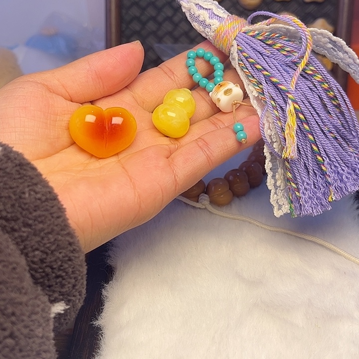 吊坠猴头核桃爱心 葫芦 猫提溜绿色 紫流苏