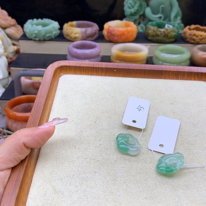 石英质玉1358987433未镶嵌