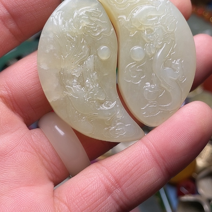 白玉菩提吊坠精品好物包邮到家