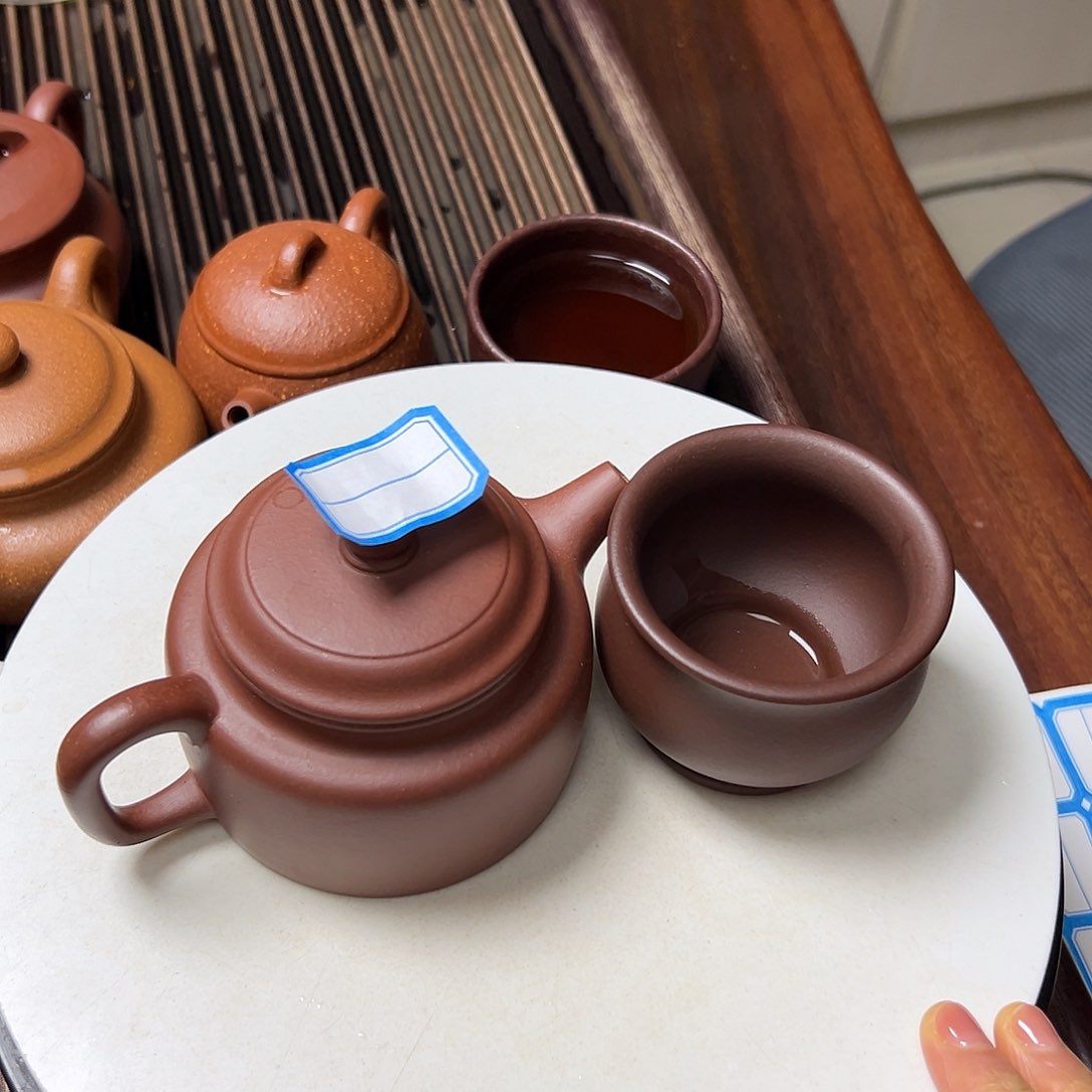 紫泥茶壶紫砂壶等传统