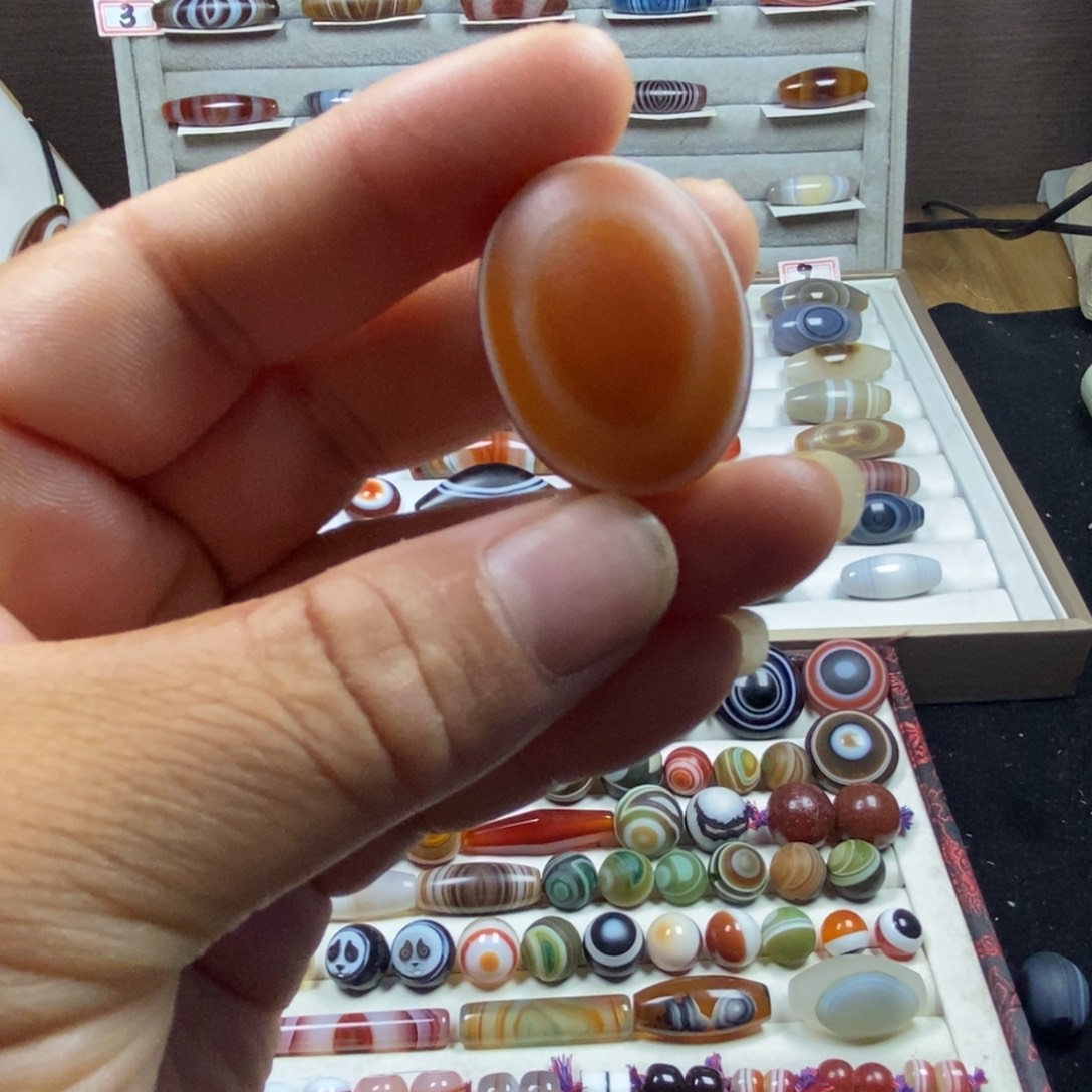 合金颈饰玛瑙/玉髓
