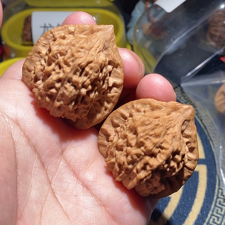 【闪购商品】文玩核桃吊坠朱雀