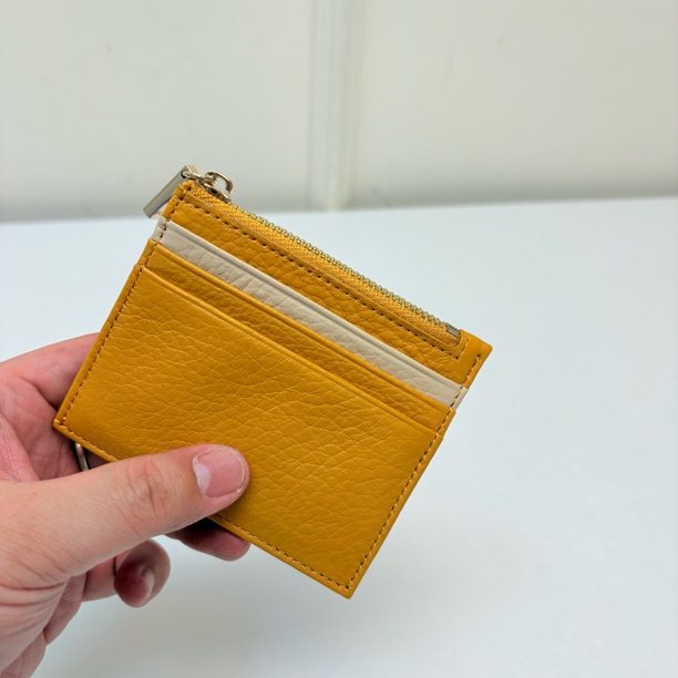 57274 西班牙PG，头层牛皮3卡位多功能卡零钱包，尺寸：10x8.5cm