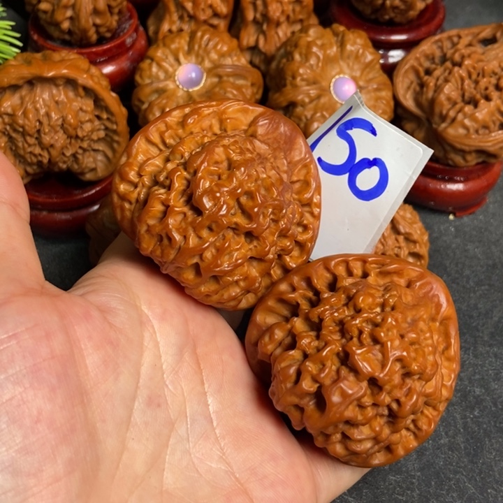 把件文玩核桃50官帽就是150