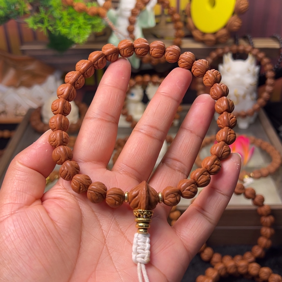 溺***爱桃核吊坠玉龙脊手持10