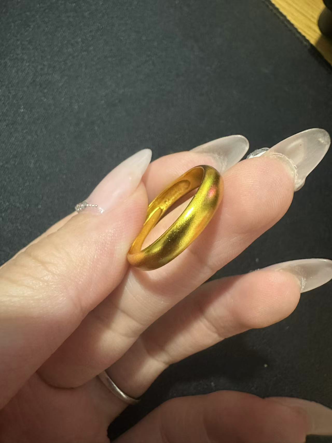 【宝宝专享】S029-高端简约金黄色时尚经典999素圈戒指