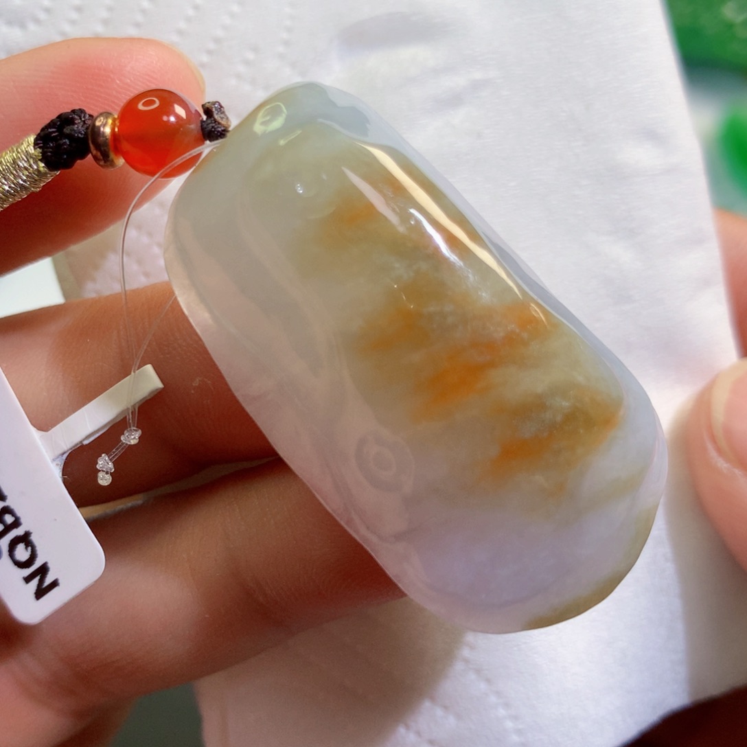 【闪购商品】翡翠吊坠(不含链)未镶嵌