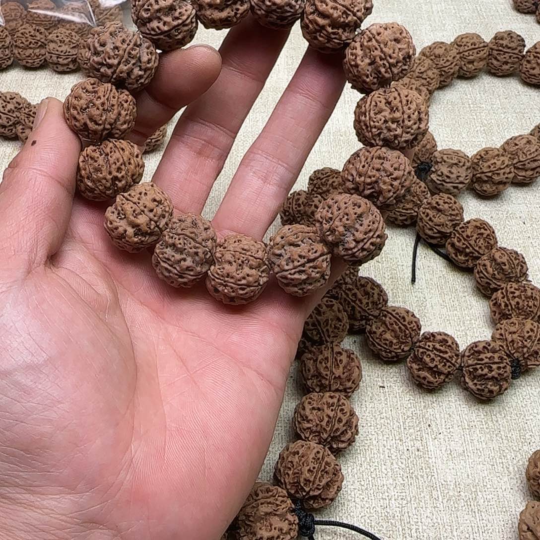 金刚菩提手串1原生态六瓣