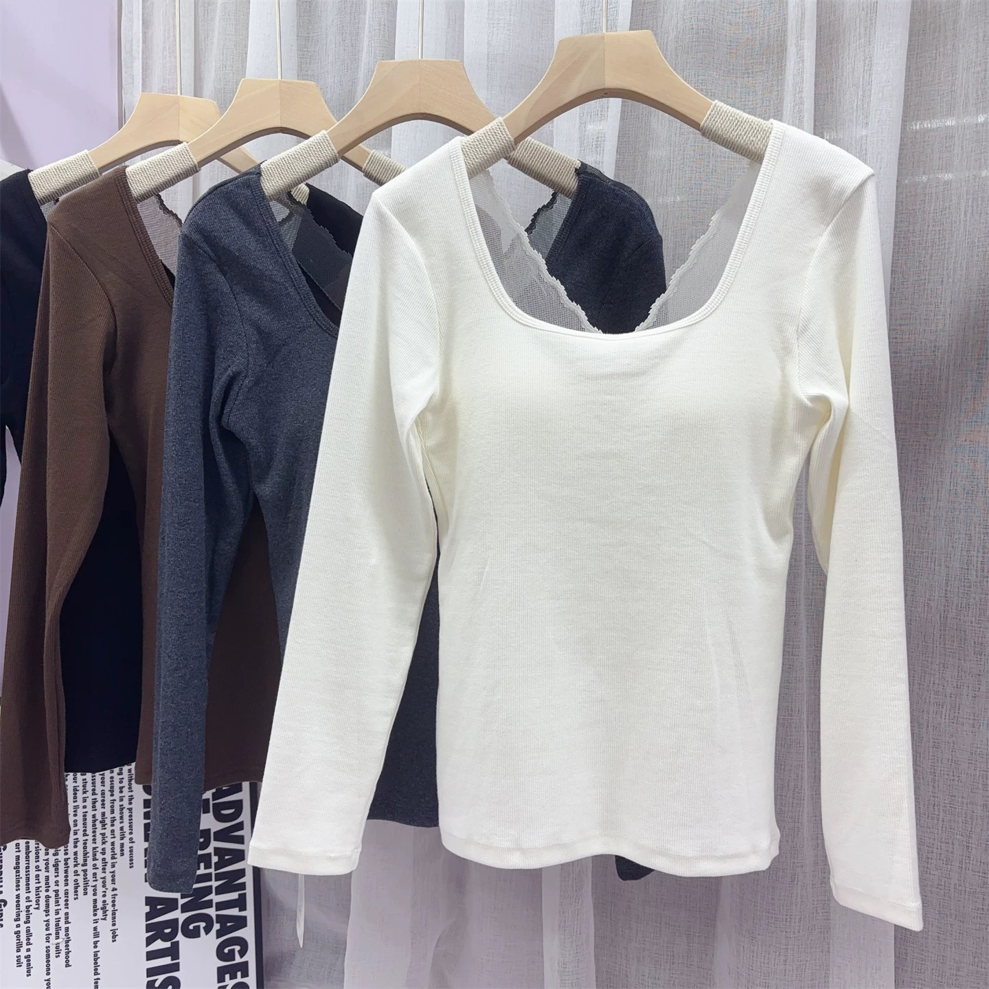 方领磨毛保暖内衣女秋冬后背蕾丝长袖修身显瘦内搭打底衫上衣