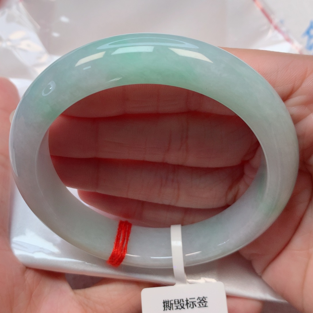 翡翠手镯未镶嵌59.3圈
