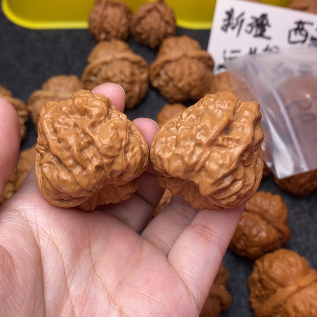 文玩核桃把件?****?蛤蟆36