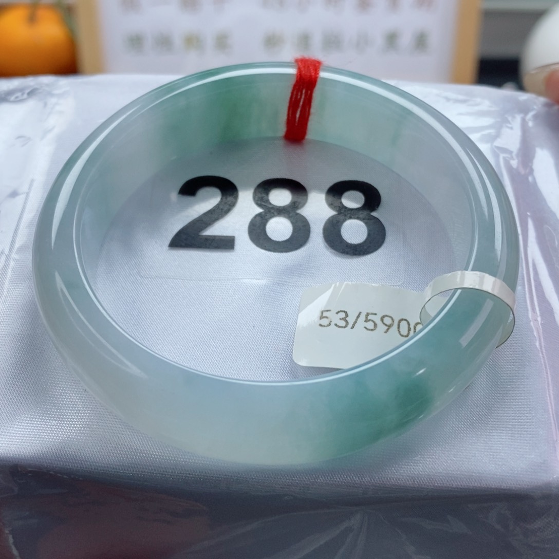 翡翠手镯未镶嵌天然A货翡翠手镯