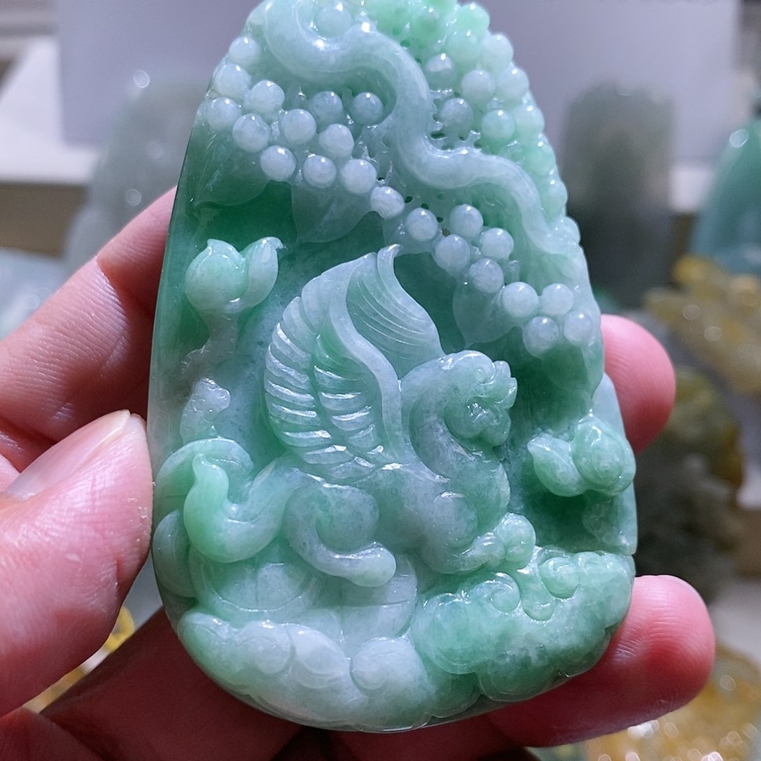 【闪购商品】翡翠颈饰未镶嵌111111111111