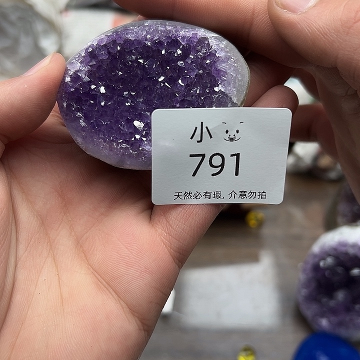 未镶嵌水晶大型摆件（非配饰）