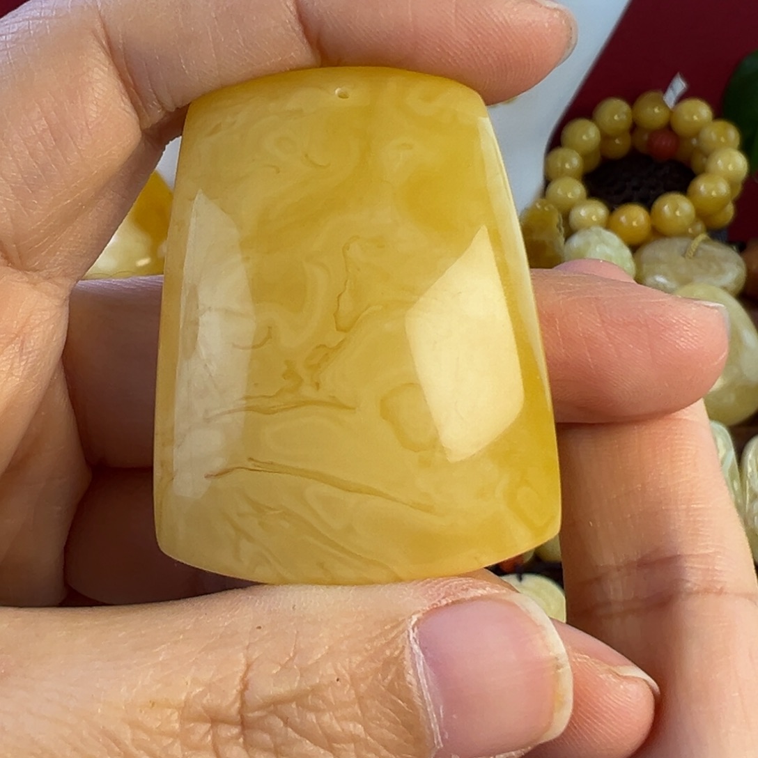 蜜蜡吊坠(不含链)未镶嵌