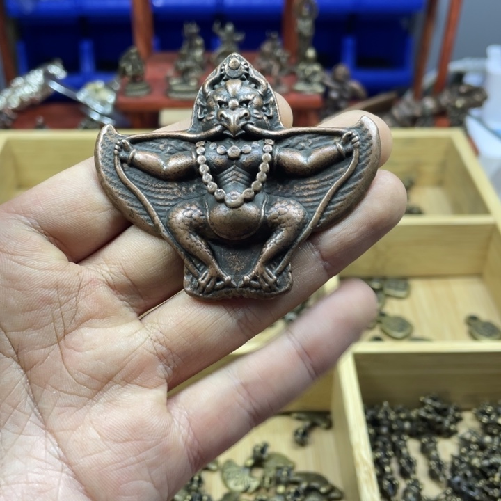 藏传大棚鸟福利手翻砂