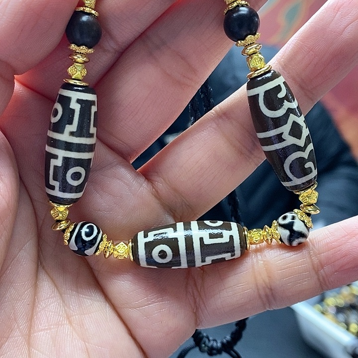 玛瑙/玉髓颈饰合金