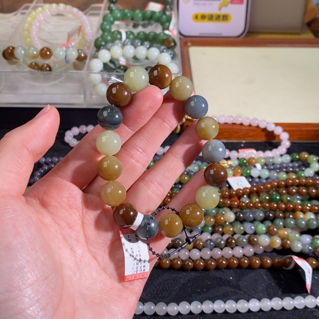 和田玉手链未镶嵌