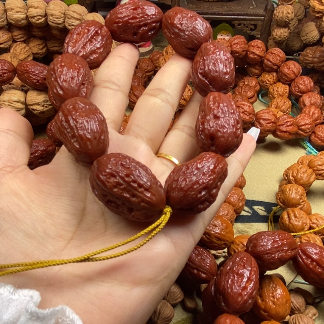 天***星吊坠文玩核桃无边大枣文玩核桃4串