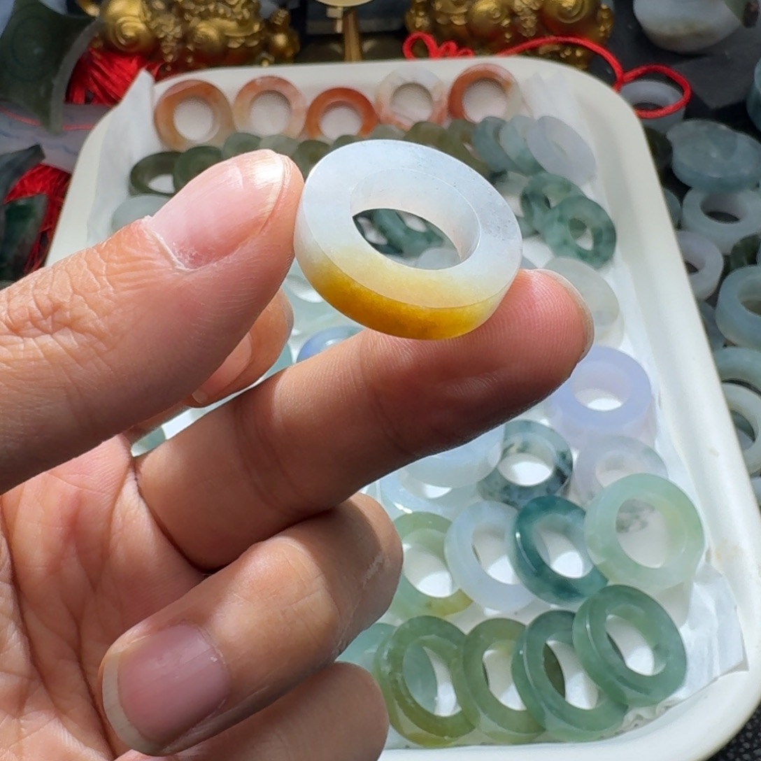 定制翡翠未镶嵌天然翡翠