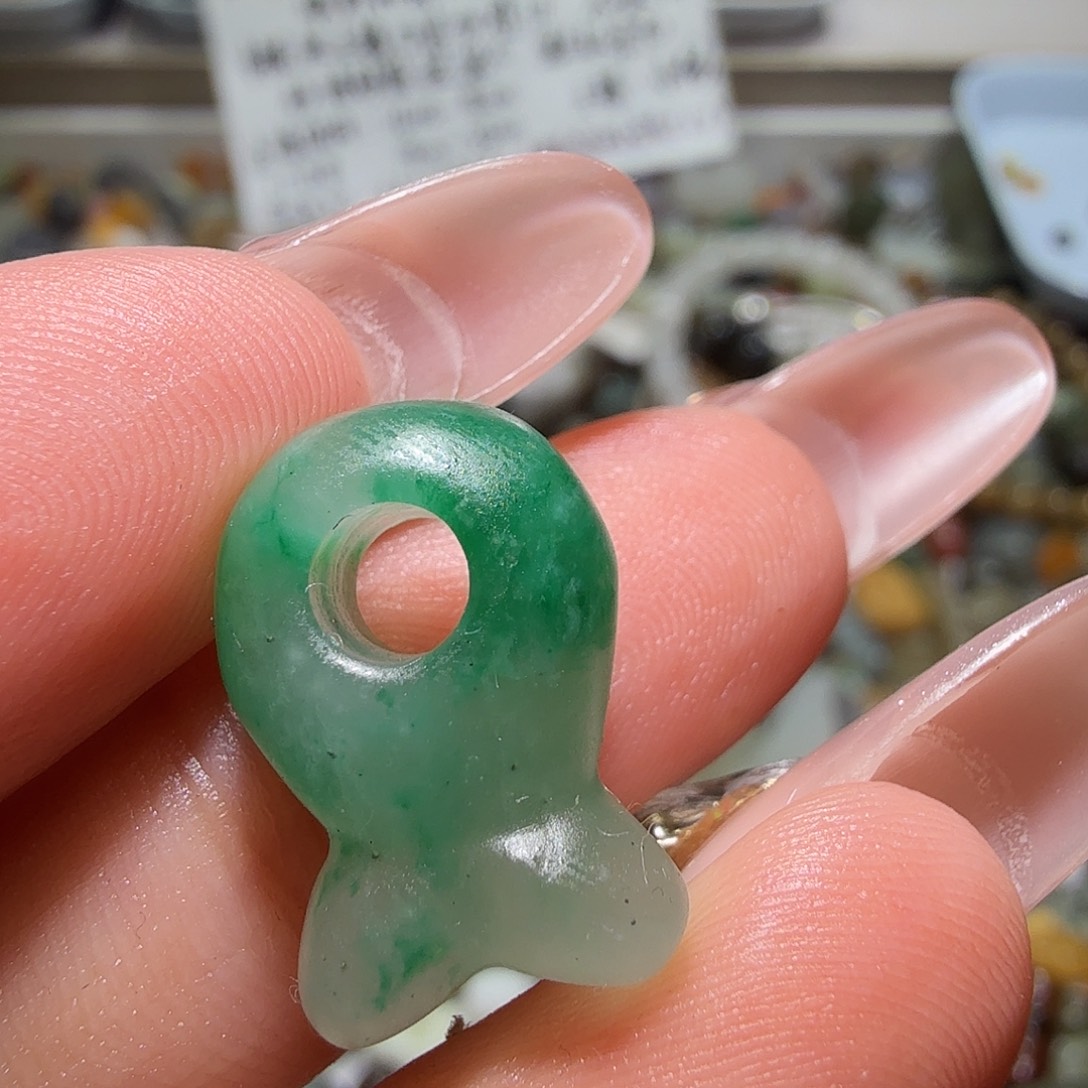 和田玉未镶嵌珠宝奇石