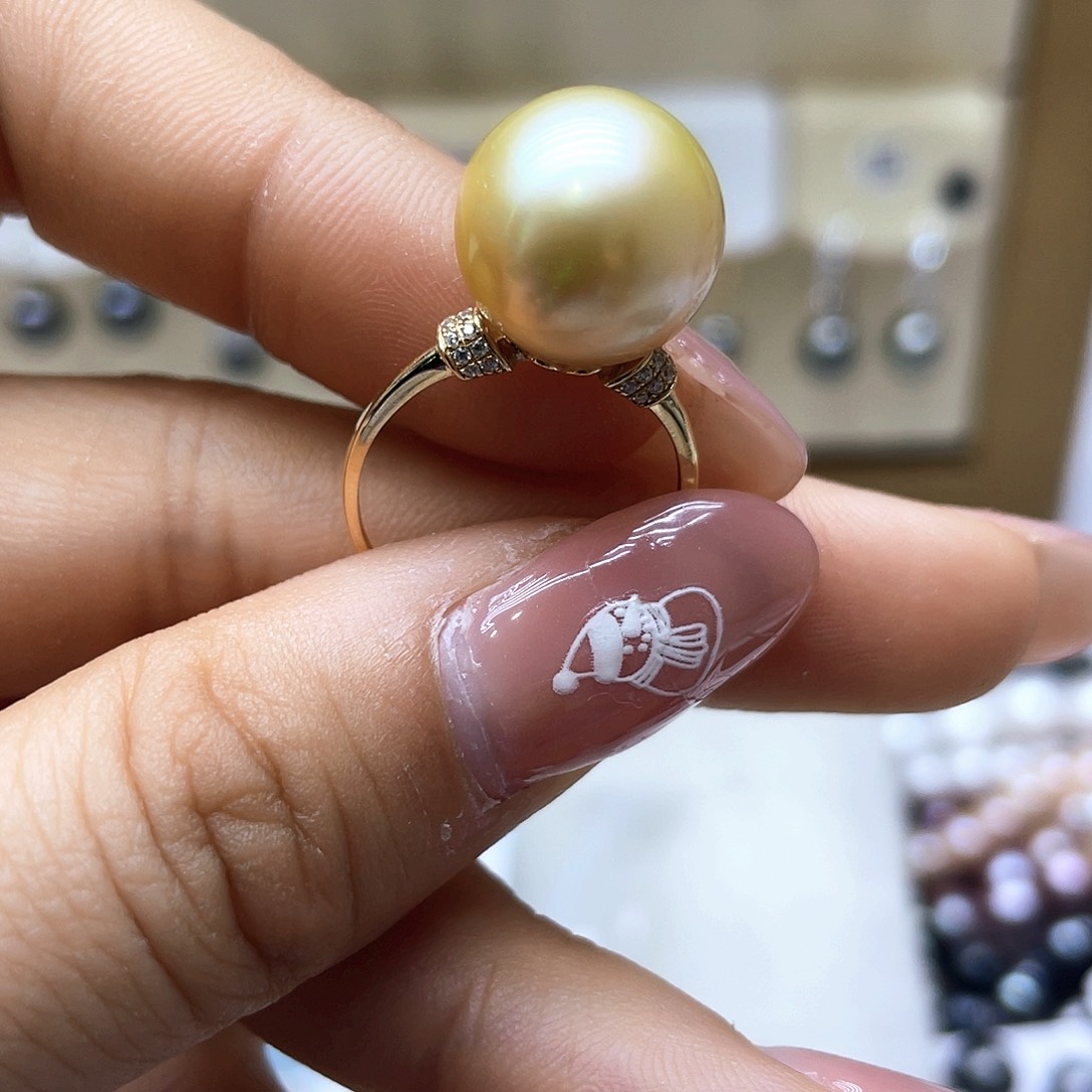 海水珍珠戒指18K金镶嵌