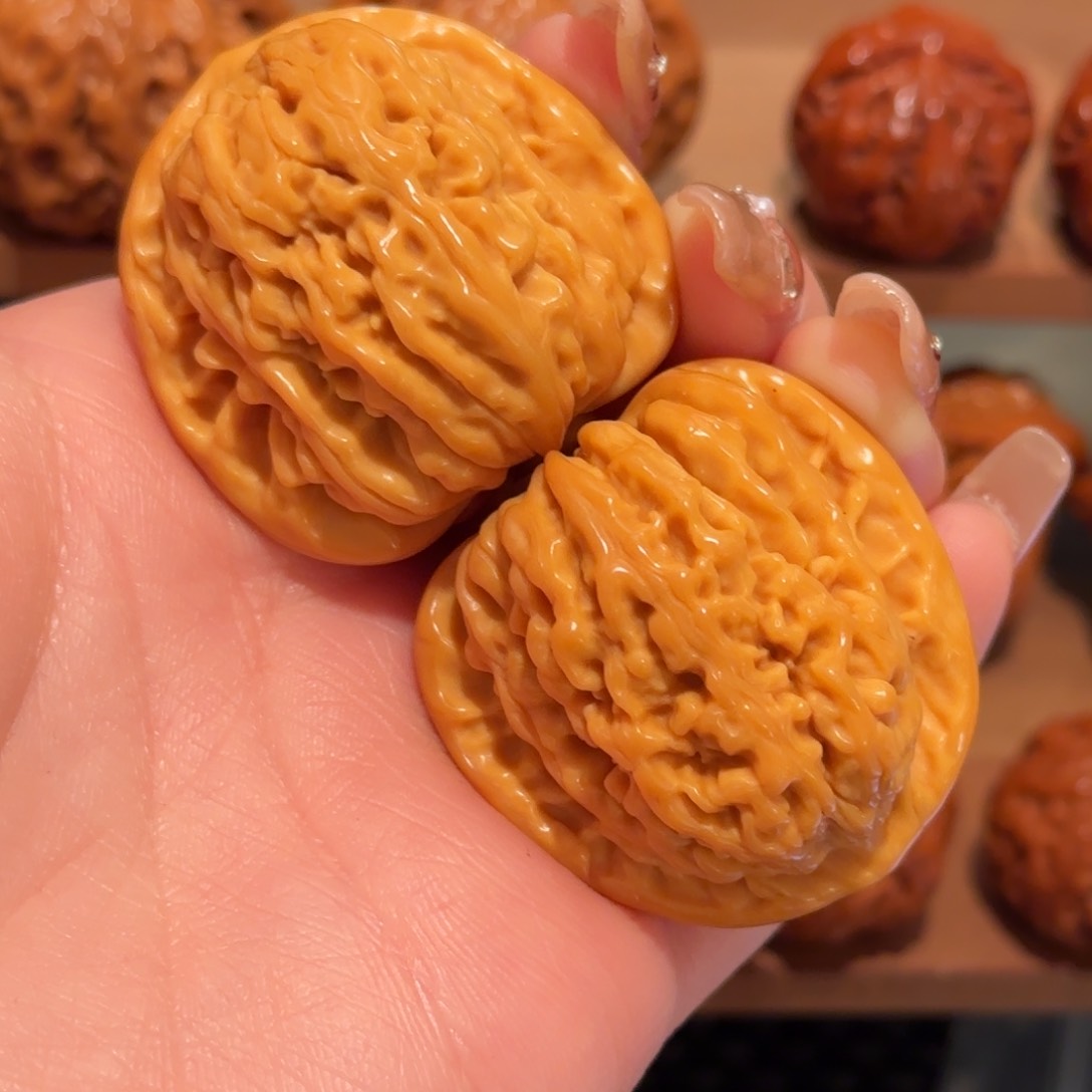 桃核吊坠百***铁精品四座楼549