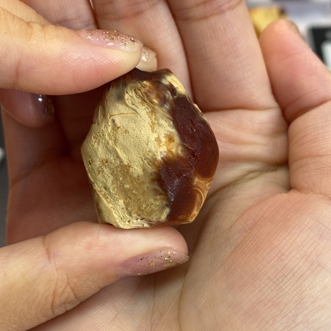 定制琥珀未镶嵌蜜蜡