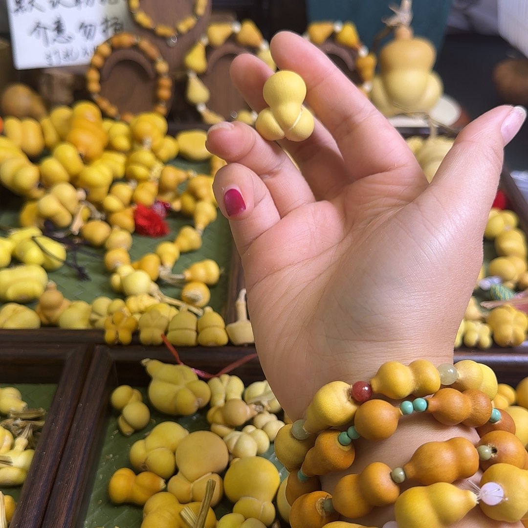 @***风大叶紫檀（黑酸枝木类）