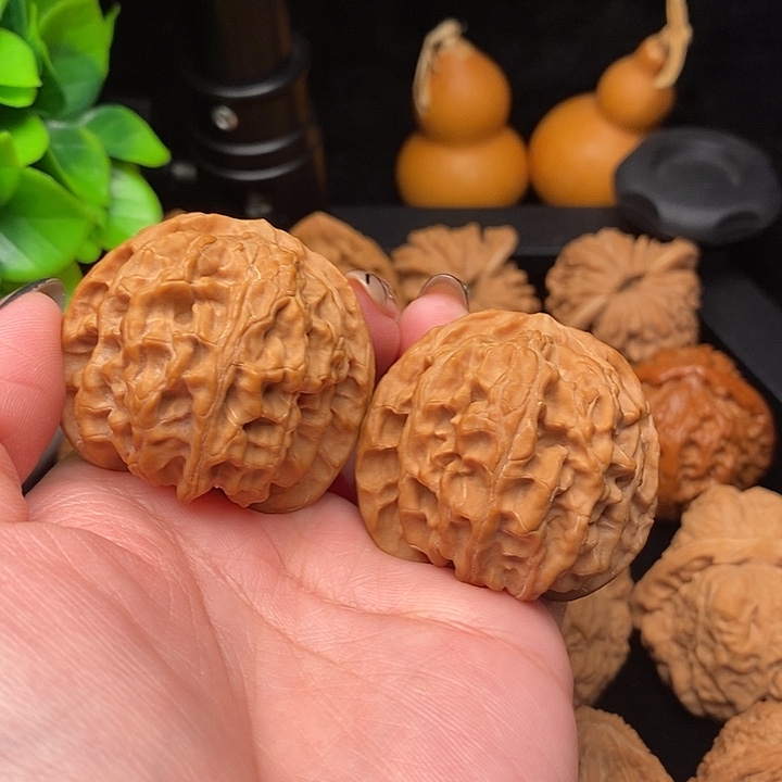 核桃苹果园狮子头