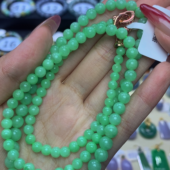 翡翠手链未镶嵌翡翠