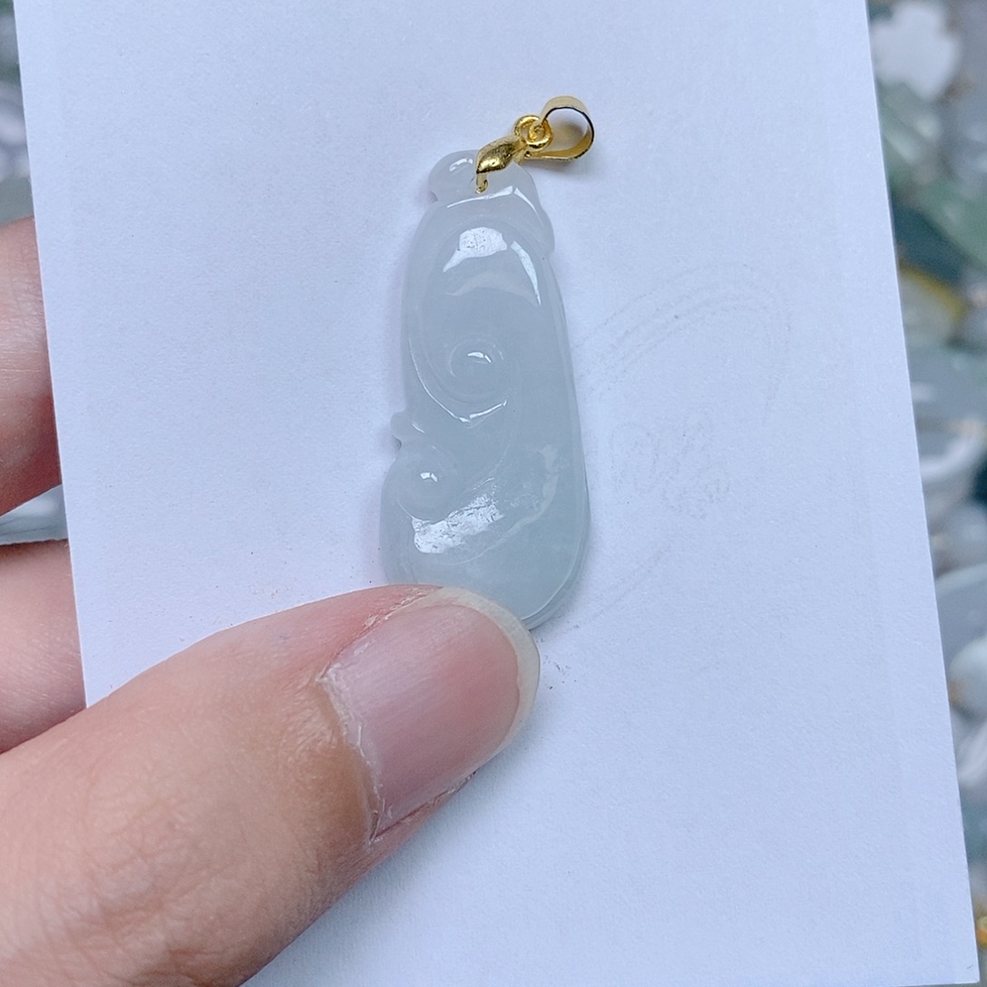 翡翠未镶嵌颈饰151