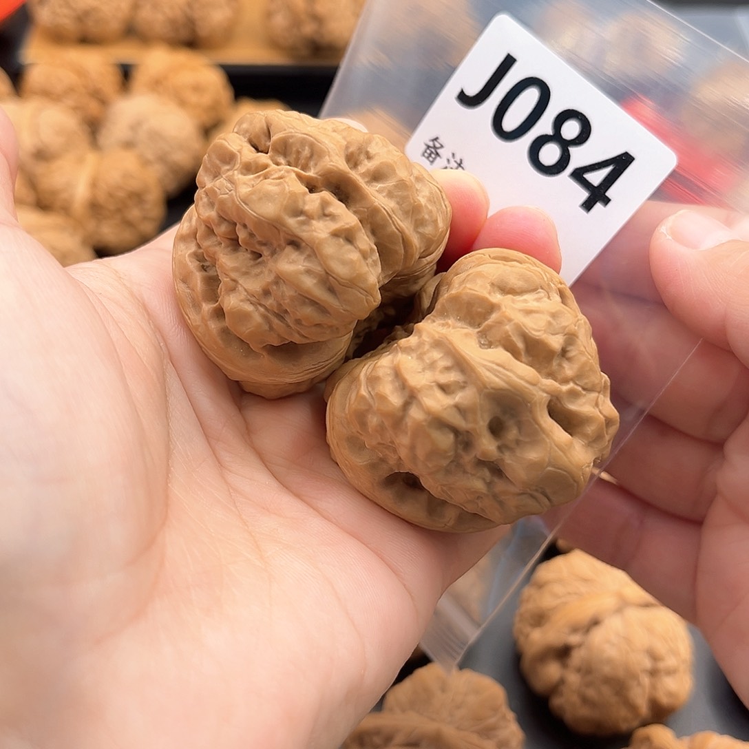 文玩核桃把件蛙蛙精品43肚47