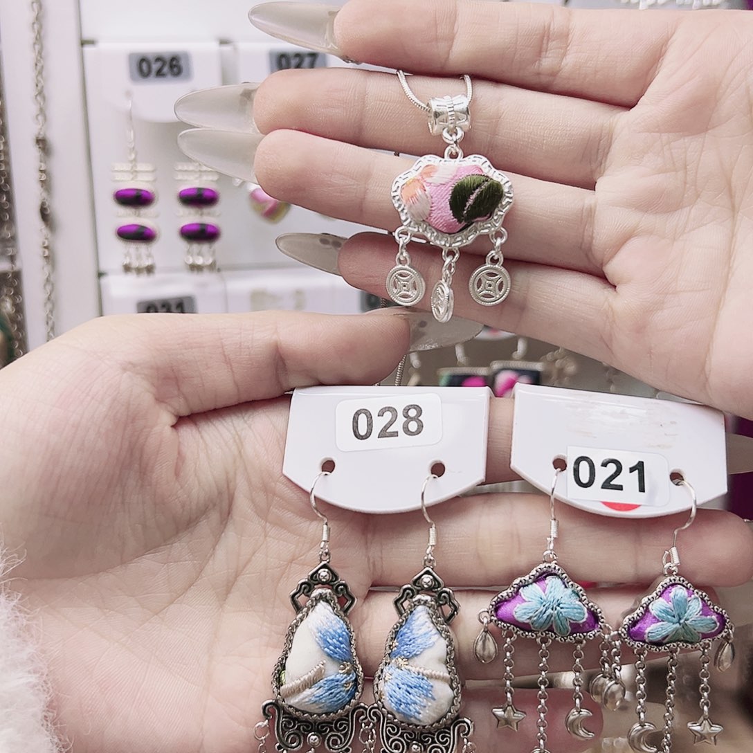 核桃手串/手链刺绣耳环