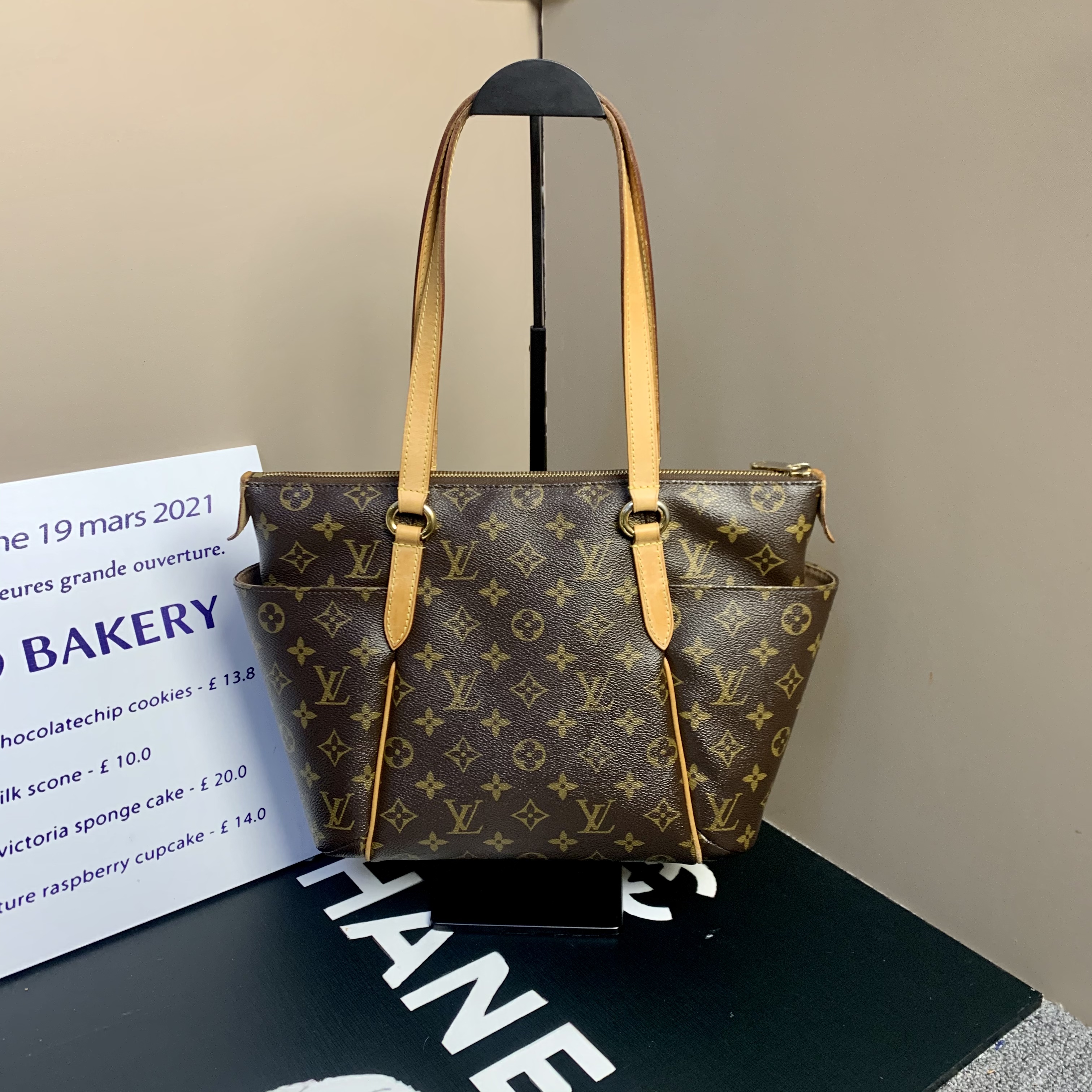 95新 LouisVuitton/路易威登 LV单肩包/路易威登小号奶瓶包