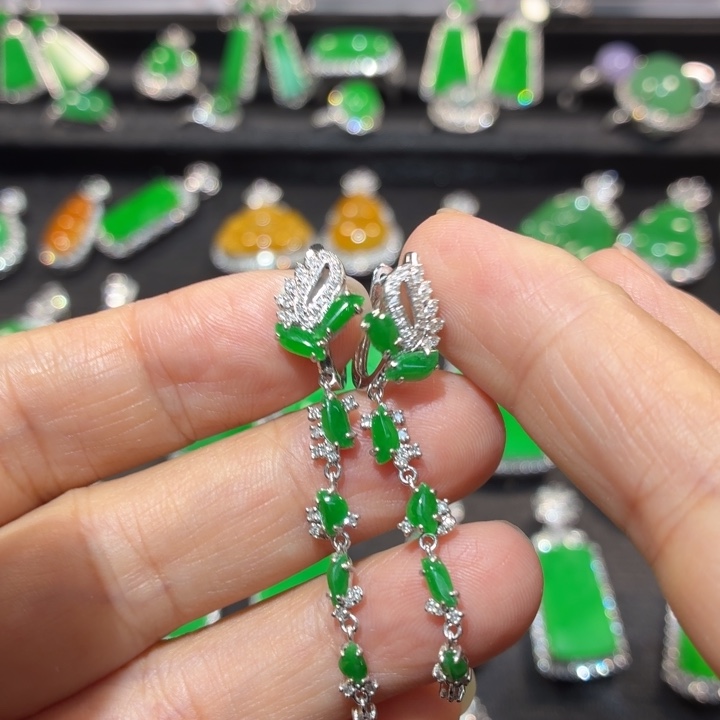 华***子翡翠18K金镶嵌吊坠(不含链)翡翠